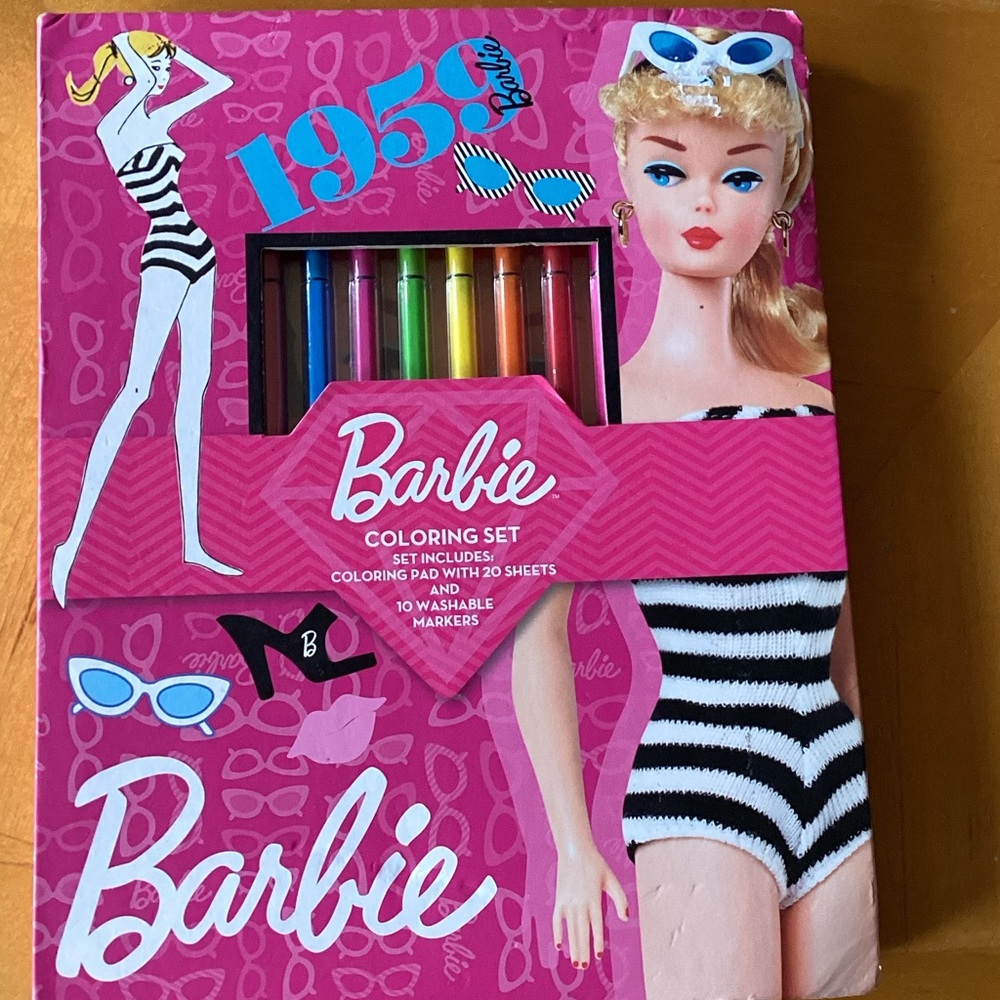 Barbie Retro Coloring Set with Pink and Black Accents